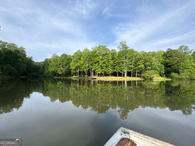 72 Lake Court, Jefferson, GA 30549