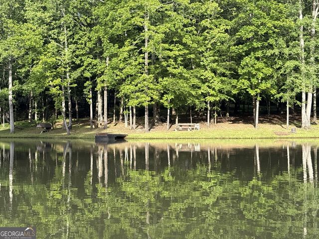 72 Lake Court, Jefferson, GA 30549