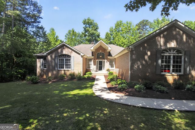 72 Lake Court, Jefferson, GA 30549