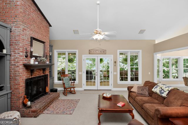 72 Lake Court, Jefferson, GA 30549