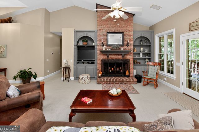 72 Lake Court, Jefferson, GA 30549