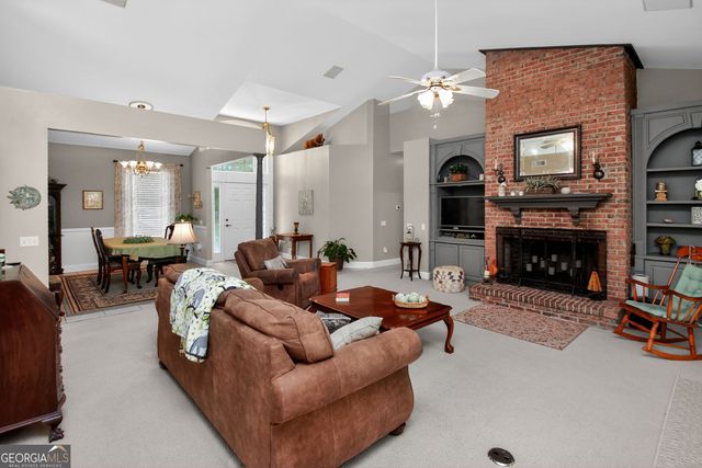 72 Lake Court, Jefferson, GA 30549