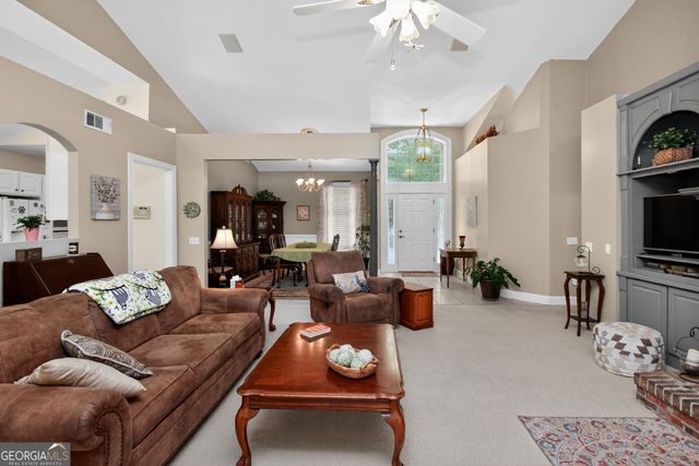 72 Lake Court, Jefferson, GA 30549