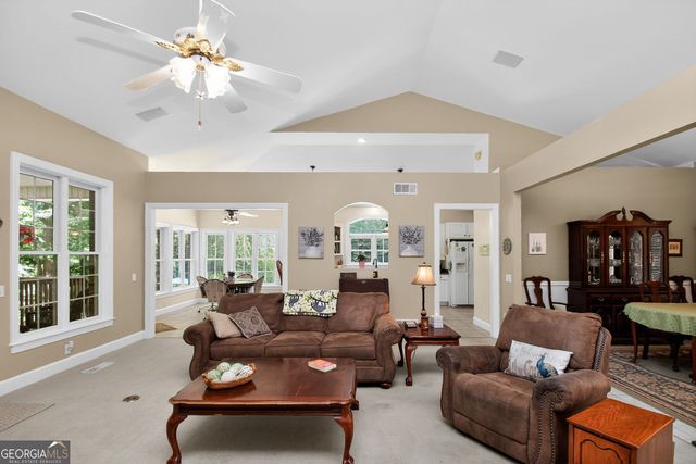 72 Lake Court, Jefferson, GA 30549