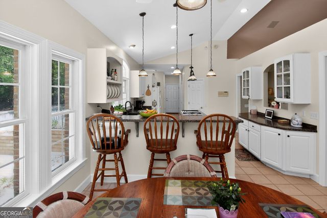 72 Lake Court, Jefferson, GA 30549