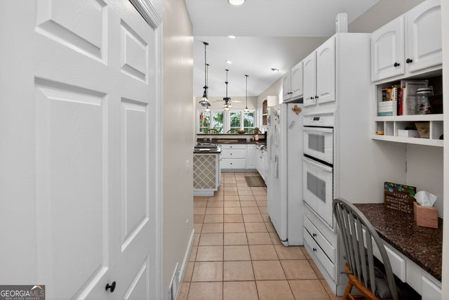 72 Lake Court, Jefferson, GA 30549