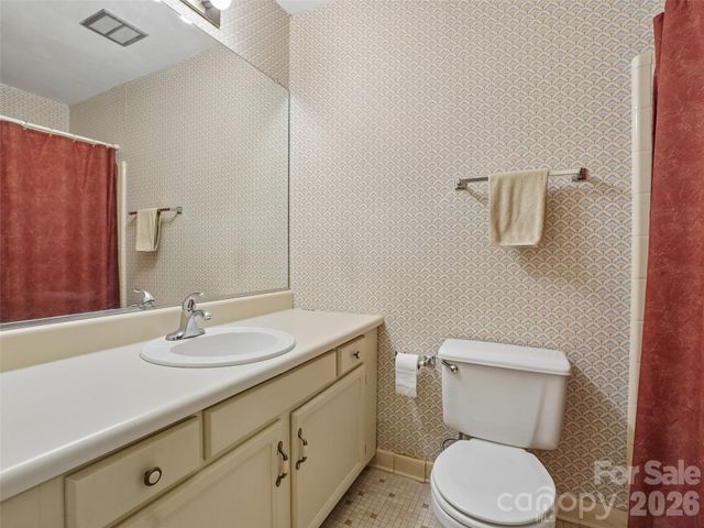 41 Saint Andrews Road, Arden, NC 28704