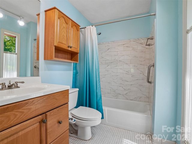 41 Saint Andrews Road, Arden, NC 28704