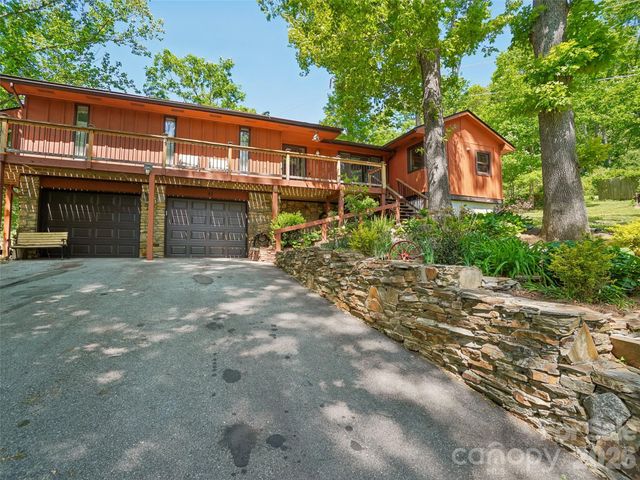 41 Saint Andrews Road, Arden, NC 28704