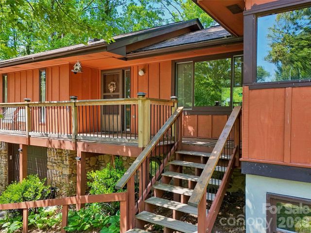 41 Saint Andrews Road, Arden, NC 28704
