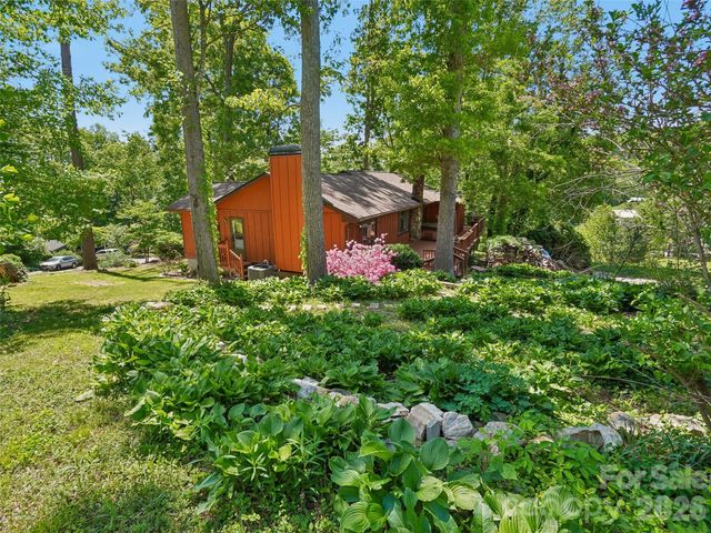 41 Saint Andrews Road, Arden, NC 28704