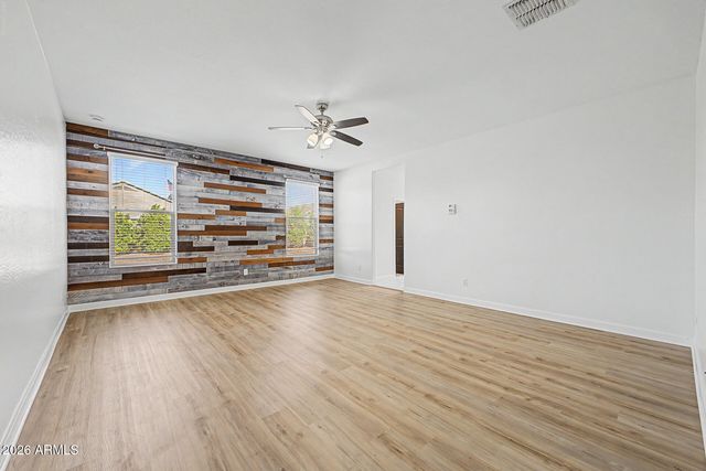 9210 W VERMONT Avenue, Glendale, AZ 85305