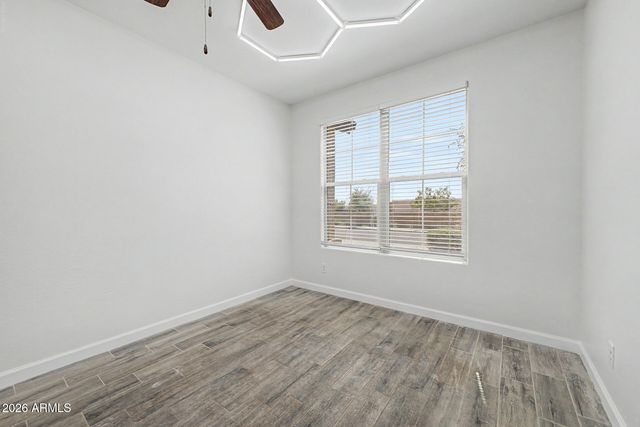 9210 W VERMONT Avenue, Glendale, AZ 85305