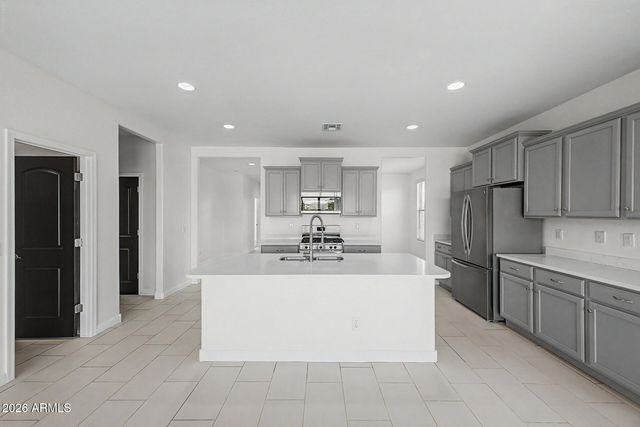 9210 W VERMONT Avenue, Glendale, AZ 85305