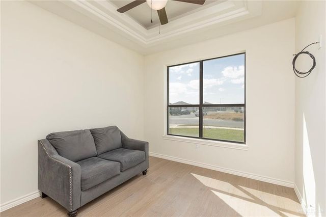 5924 N Pedaso Del Sol Street, Edinburg, TX 78542