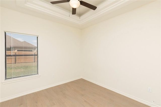 5924 N Pedaso Del Sol Street, Edinburg, TX 78542