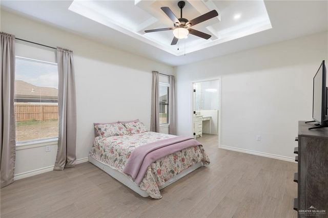 5924 N Pedaso Del Sol Street, Edinburg, TX 78542