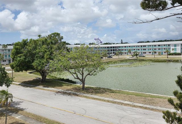 6015 19TH STREET N 314, St Petersburg, FL 33714