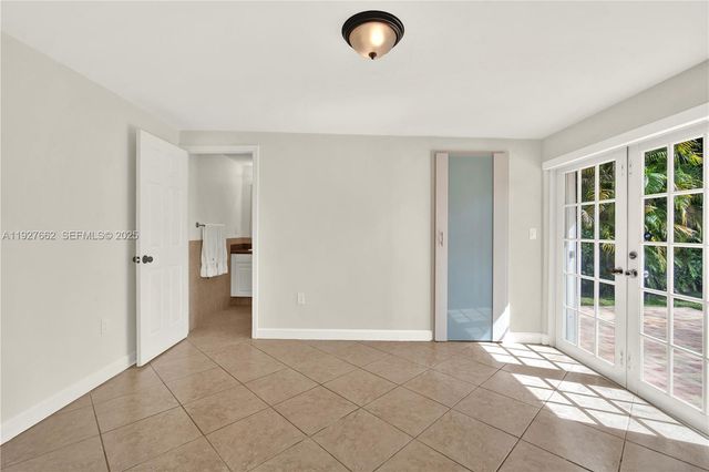 9312 SW 182nd St 0, Palmetto Bay, FL 33157