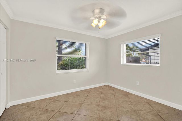 9312 SW 182nd St 0, Palmetto Bay, FL 33157