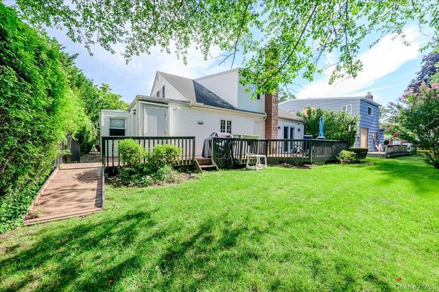 928 Northfield Road, Woodmere, NY 11598