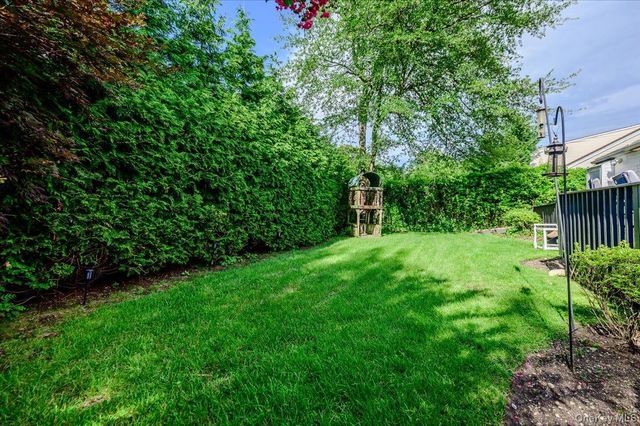 928 Northfield Road, Woodmere, NY 11598