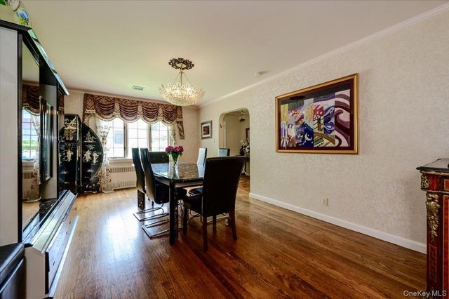 928 Northfield Road, Woodmere, NY 11598