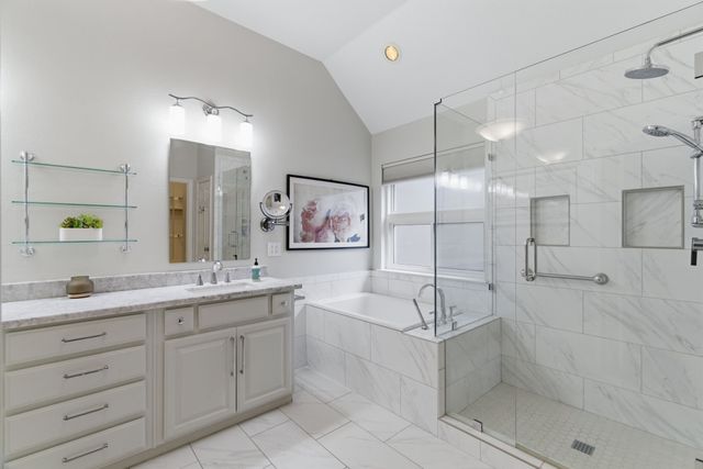 8215 Carter Street, Lantana, TX 76226