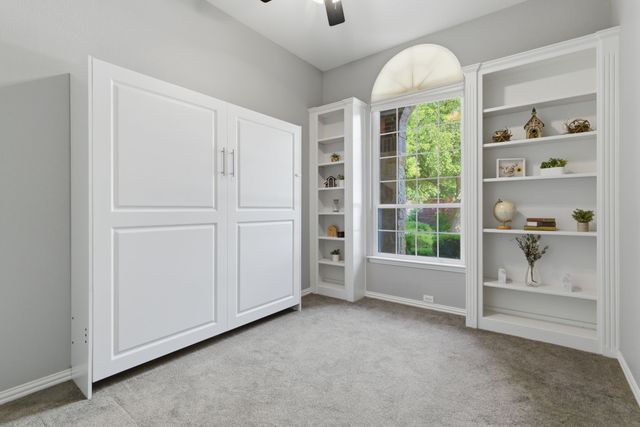 8215 Carter Street, Lantana, TX 76226