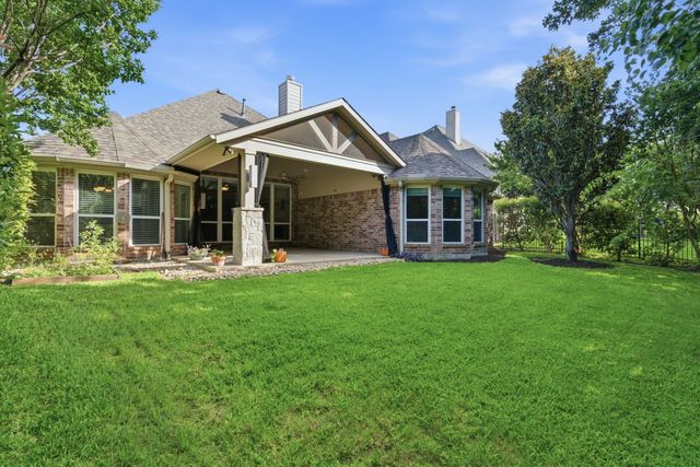 8215 Carter Street, Lantana, TX 76226