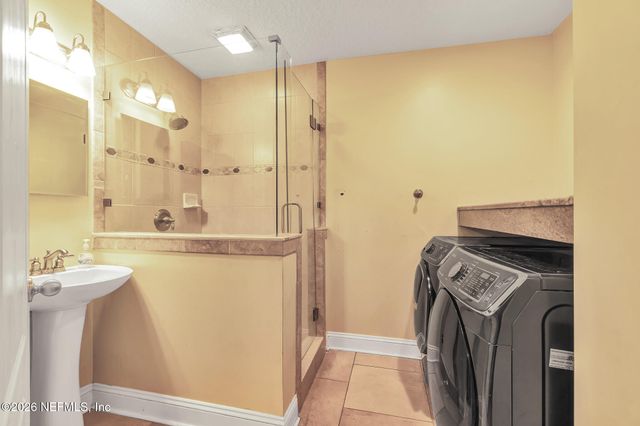 2502 WINGED ELM Drive E, Jacksonville, FL 32246