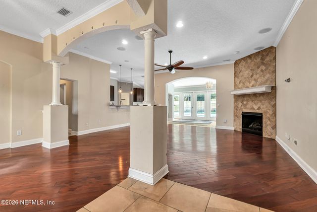 2502 WINGED ELM Drive E, Jacksonville, FL 32246