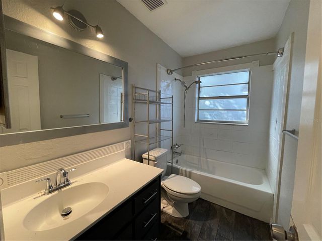 1311 W LEMON STREET, Tampa, FL 33606