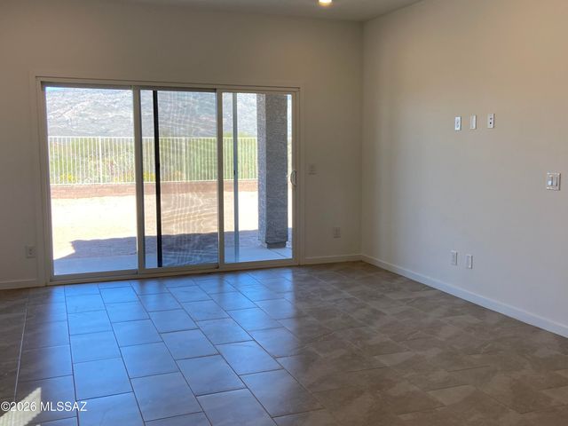 8814 S Circulo Generoso, Vail, AZ 85641