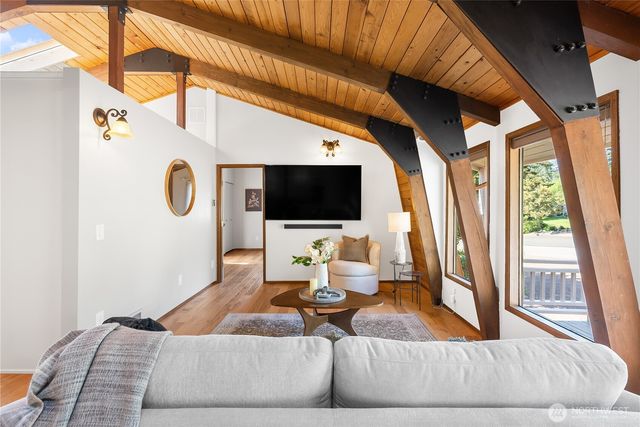 3881 Gala Loop, Bellingham, WA 98226
