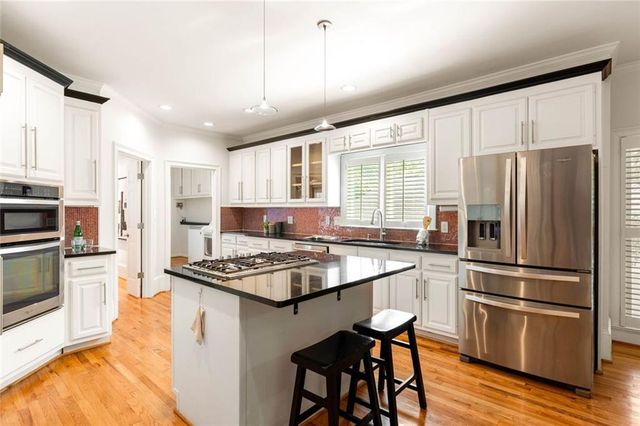 3736 Harts Place, Chamblee, GA 30341