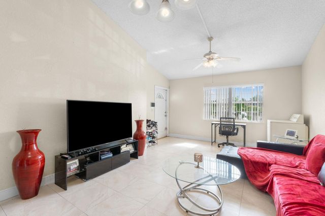 7201 Tam Oshanter Boulevard 7201, Pompano Beach, FL 33068