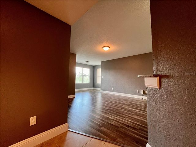 4548 COMMANDER DRIVE 1412, Orlando, FL 32822