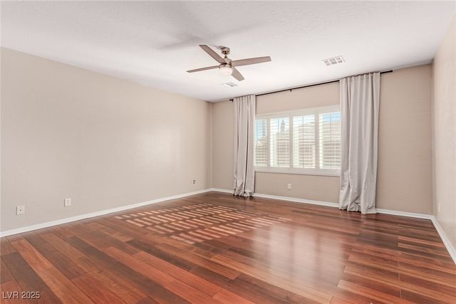 7301 Royal Melbourne Drive, Las Vegas, NV 89131