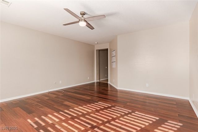 7301 Royal Melbourne Drive, Las Vegas, NV 89131