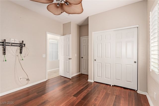 7301 Royal Melbourne Drive, Las Vegas, NV 89131