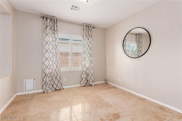 7301 Royal Melbourne Drive, Las Vegas, NV 89131