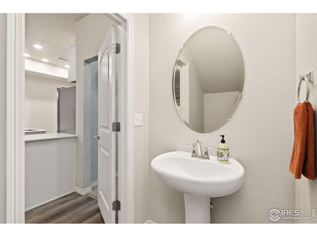 865 Winding Brook Dr, Berthoud, CO 80513