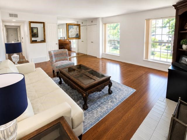 7737 Royal Lane, Dallas, TX 75230