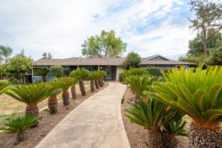 5894 E Hamilton Avenue, Fresno, CA 93727