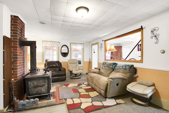 671 Washington Street, Barrington, NH 03825