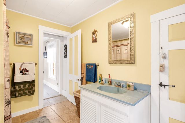 671 Washington Street, Barrington, NH 03825