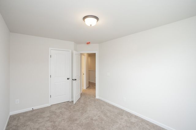 156 Fister Dr, Lebanon, TN 37090
