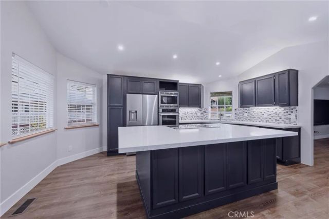 19231 Ravenhill Road, Hidden Valley Lake, CA 95467