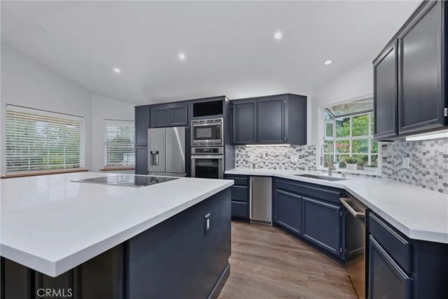 19231 Ravenhill Road, Hidden Valley Lake, CA 95467